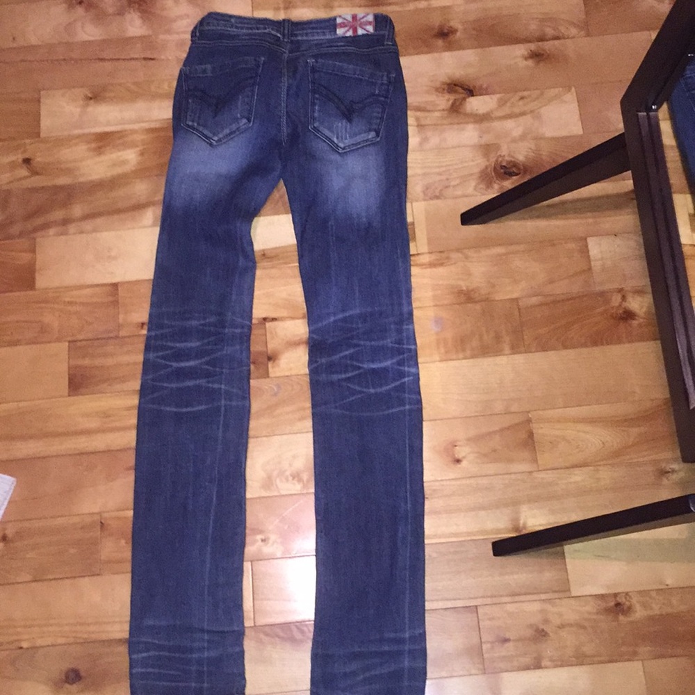 Supper Skinny, Ripped & Distressed Jeans - Picture 2 of 4